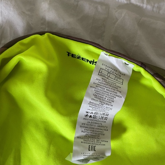Tezenis Camo and Neon Yellow Star Bikini Bottom - Picture 3 of 8
